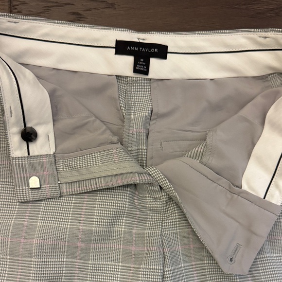 Ann Taylor Women's Checkered Ankle Pants - Beige - Picture 2 of 6